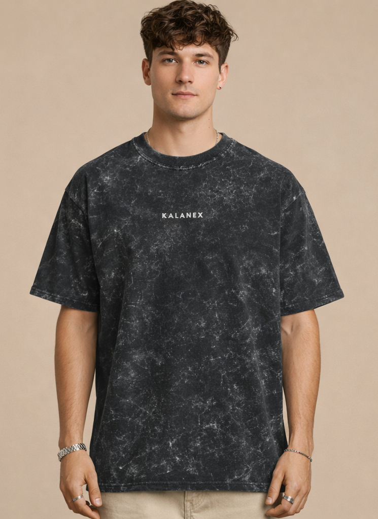 Kalanex Minimal Embroidered Logo Streetwear Oversized Tee